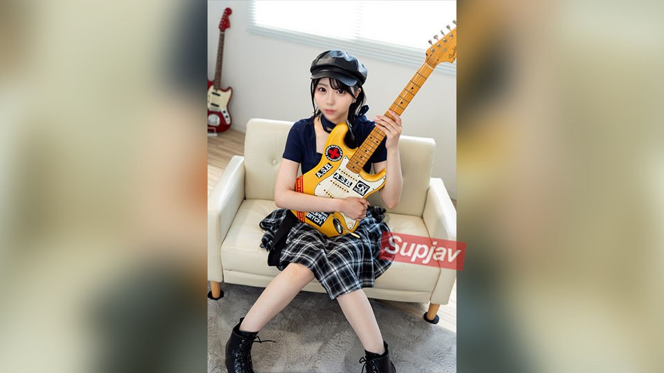 FC2PPV 4838973 [Masochist] A Tall, Extremely Horny Guitarist Causes A Stir In The Tokyo Female Punk Scene With This Crazy Fuck That’s Pounding And Pounding. [cen]