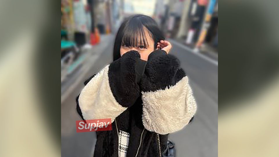 FC2PPV 4862066 [Secret Video] Girls Bar Black Hair Beautyshow.Ujo♥After Pouring In The Regular’s Salary, The After-Party Is Finally Lifted! Raw Sex At The Hotel → Seeding Press Morning Orgasms♥